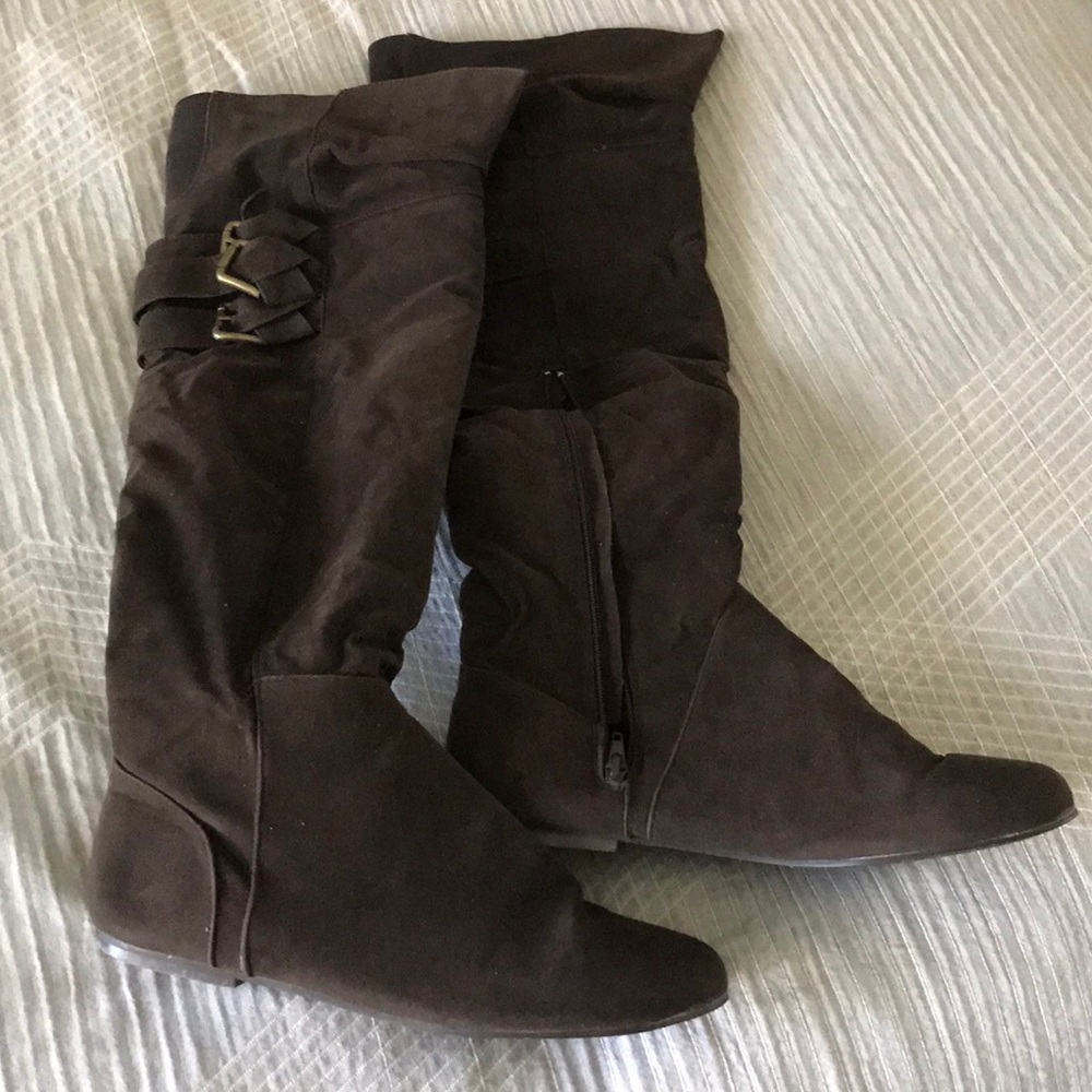 Elegant Brown Knee-High Women's Boots